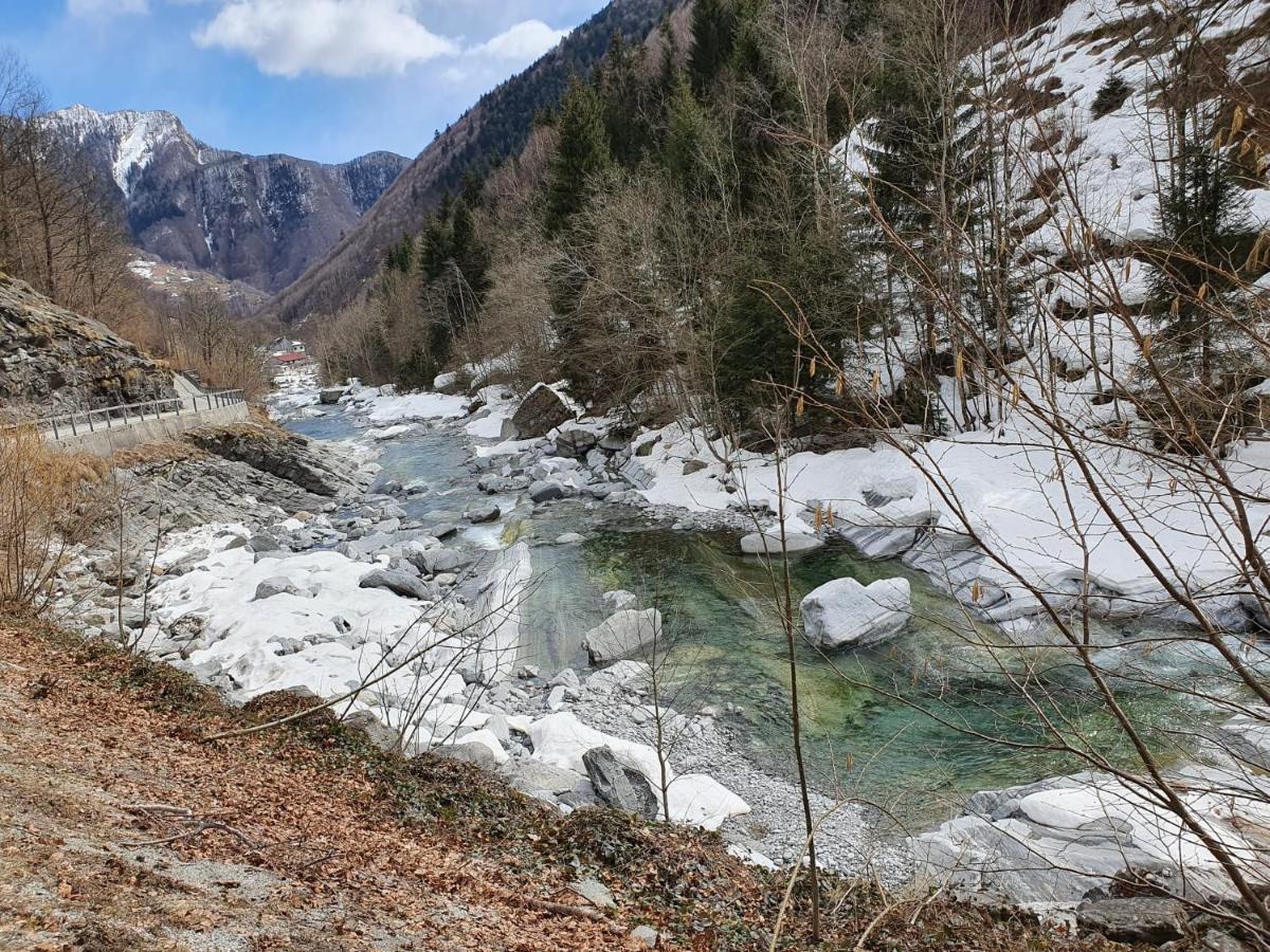 Bnb "A La Crus" Crana Exteriér fotografie
