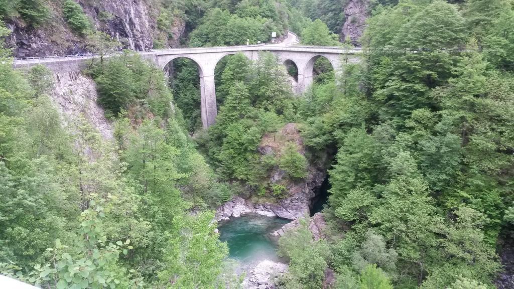 Bnb "A La Crus" Crana Exteriér fotografie